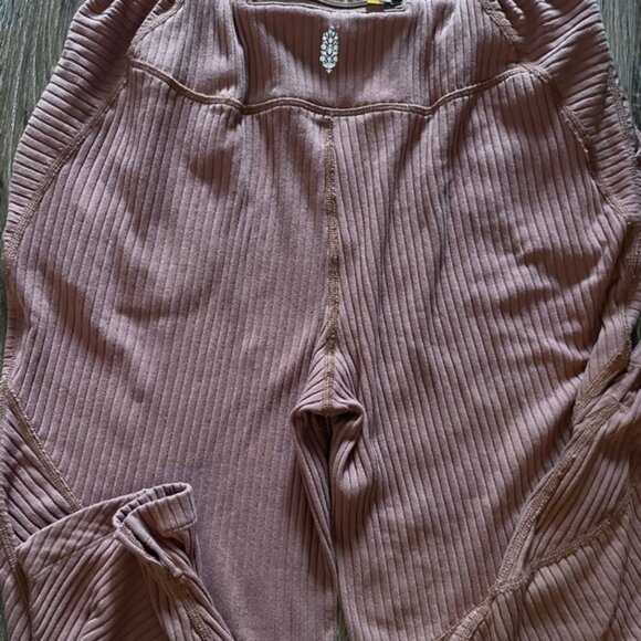 Free people mouvement brown ribben pant size xs - Picture 8 of 10